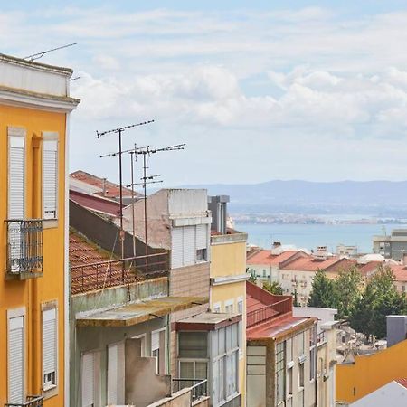 New 3 Bedroom Flat With River On Sight @Alameda Lisbon Exterior photo